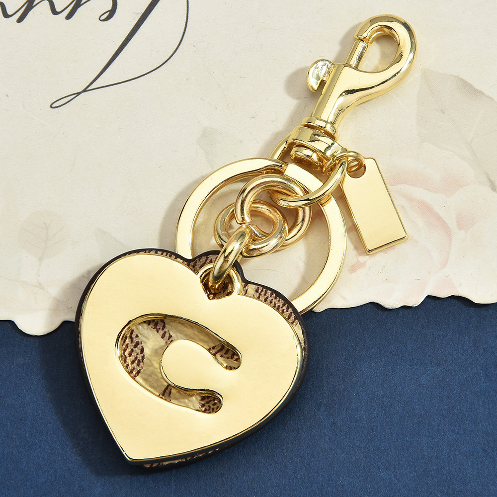 Ciondolo per Borsa a Cuore con - Monogram Keychain Leather recensione e prezzo