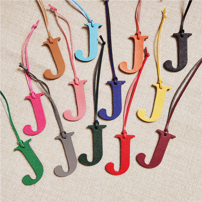 Lettera inglese HIJKLMN Alfabe - Monogram Keychain Leather recensione e prezzo
